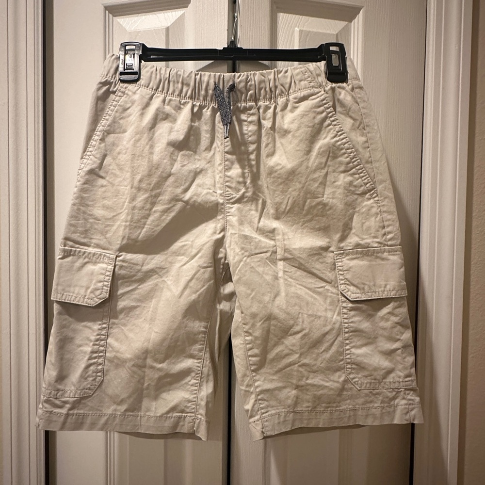 Old Navy- khaki drawstring shorts